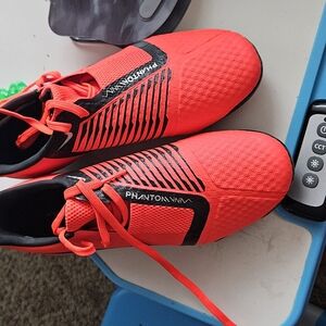 Nike Orange and Black Athletic Shoes for Speed and Agility